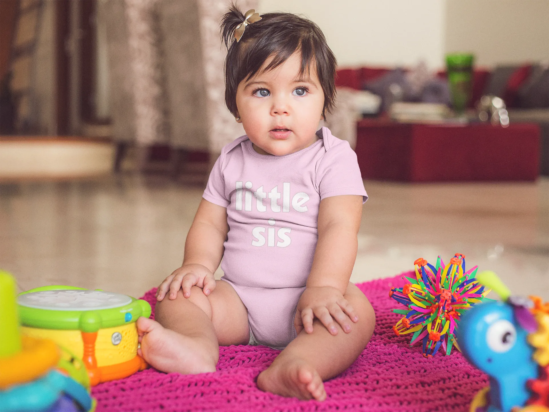 Big Sis & Little Sis T-Shirt & Baby Onesie Set