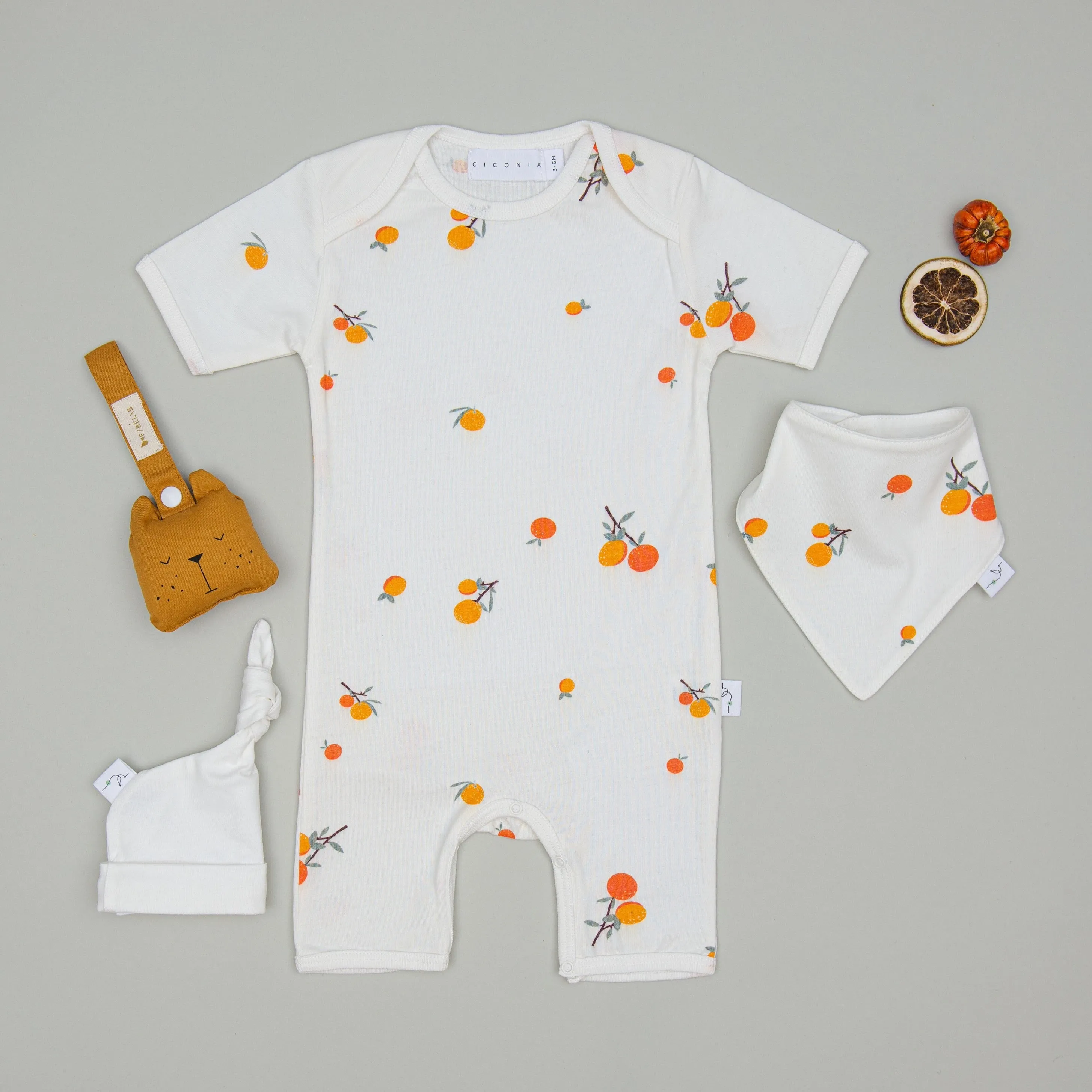 Clementine Romper Gift Set