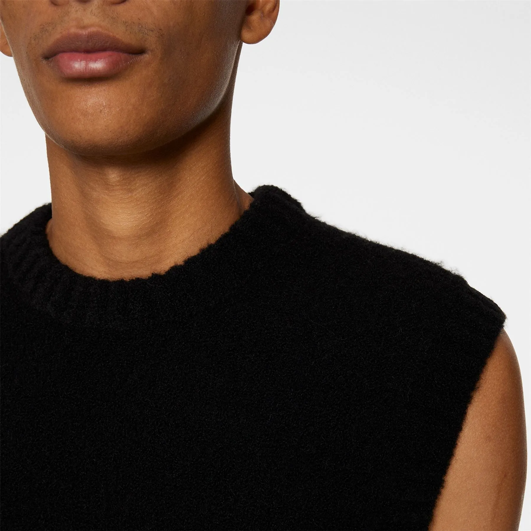 Hardy Knitted Vest Black - AW24