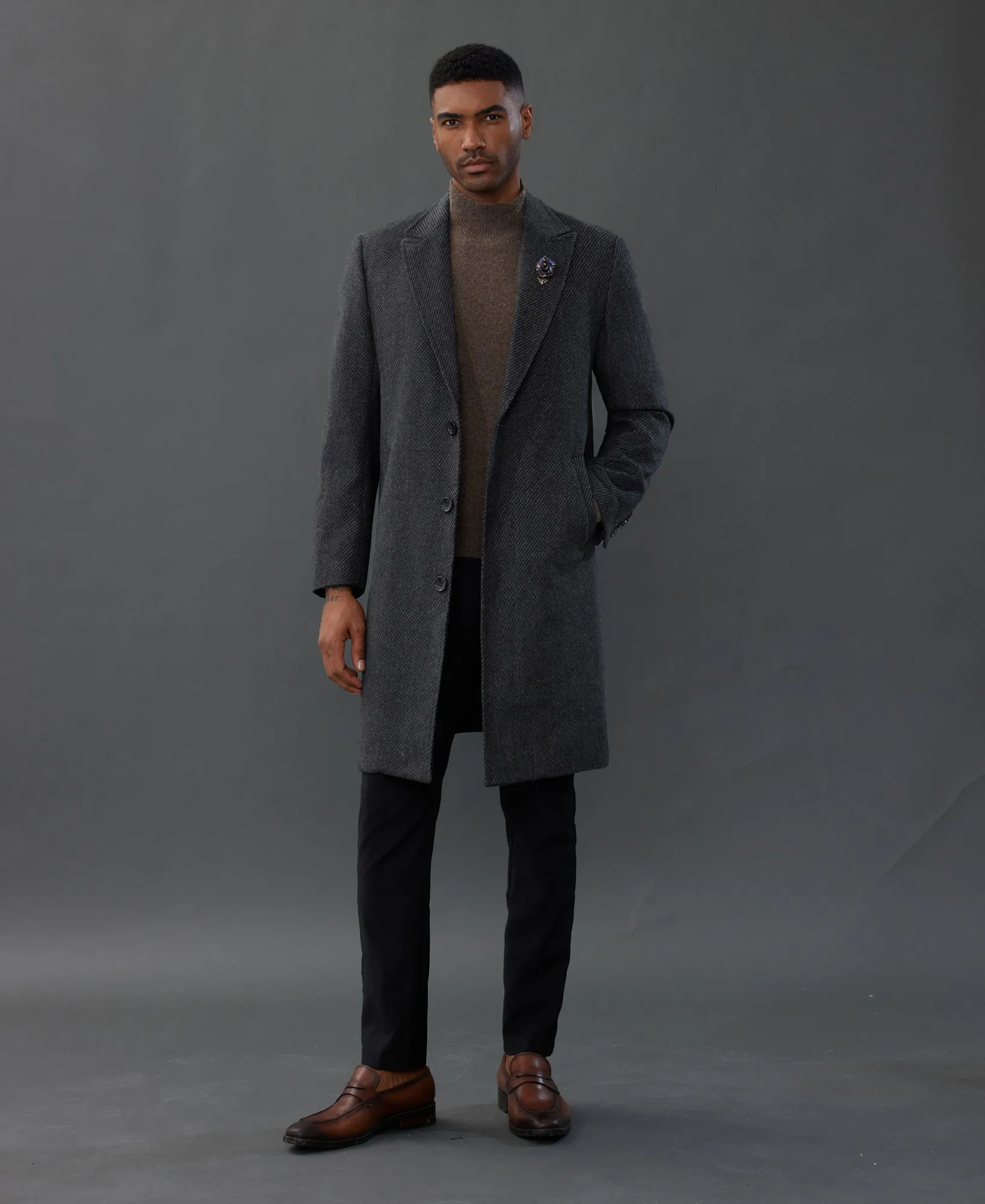 Men's Herringbone Wool Blend Long Overcoat Pea Coat with Brooch