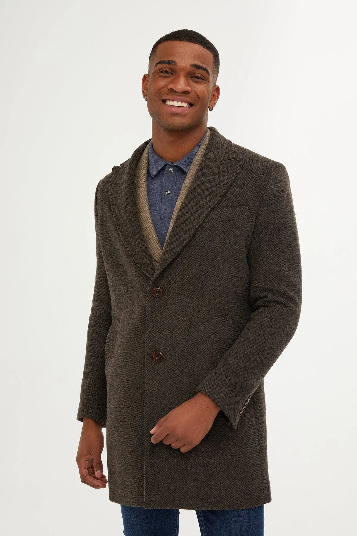 Regular Fit Cachet David Peaked Lapel Wool & Cashmere Blend Black Overcoat, Brown D.