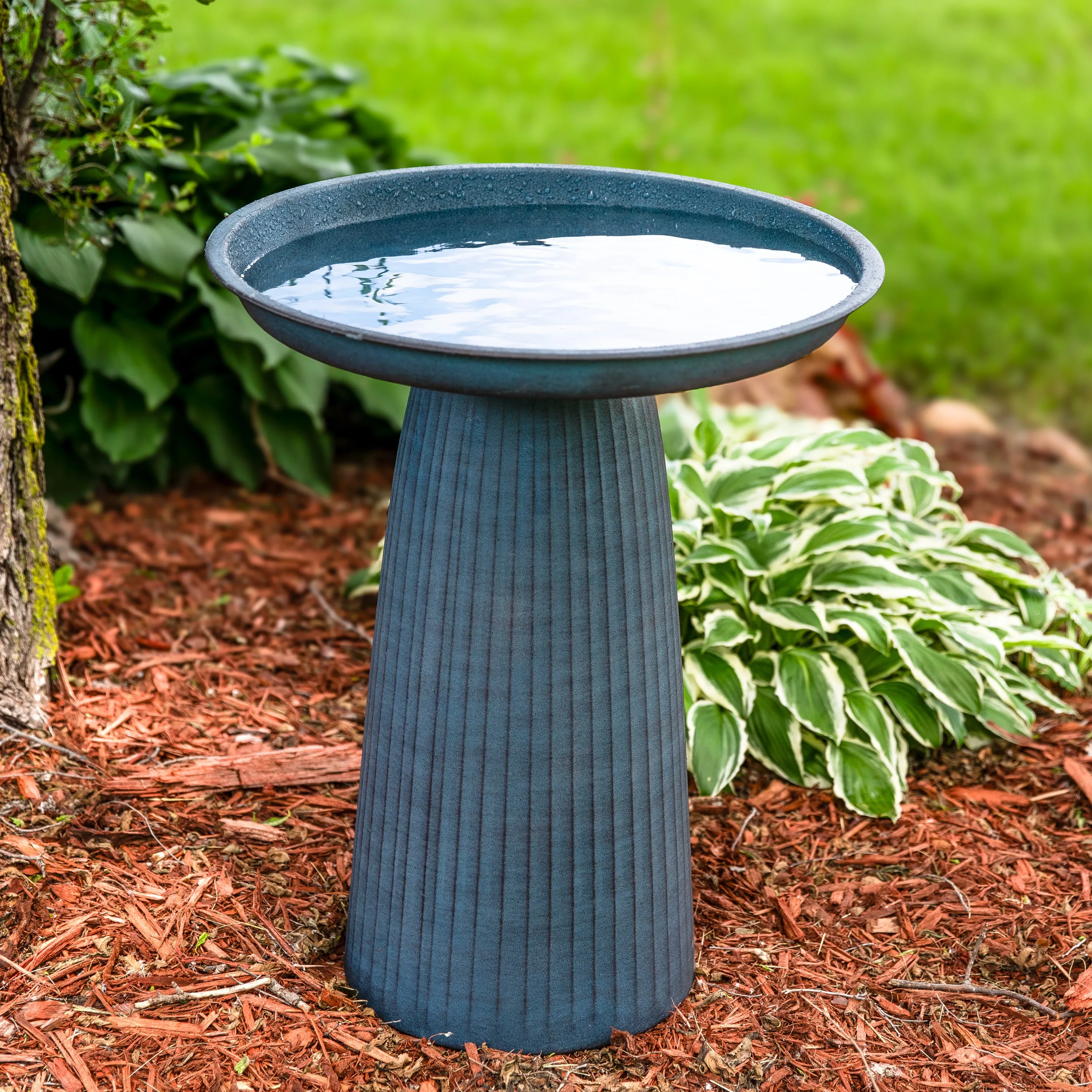 Sunnydaze Gleeful Garden Metal Outdoor Bird Bath - UV-Resistant Finish