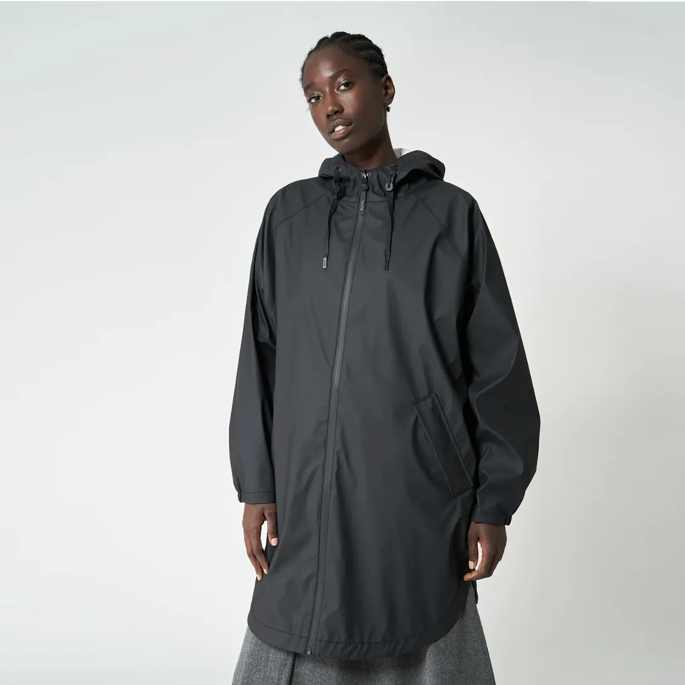 Tantä Black Sky Raincoat